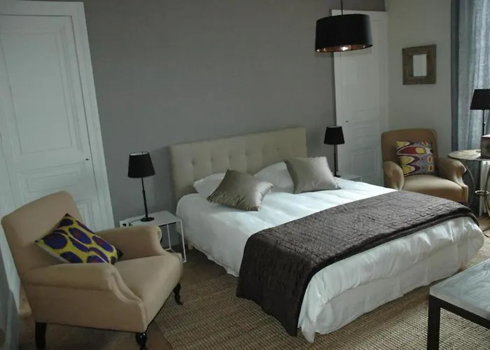 Penzion Chambres D'hotes La Maison 3*